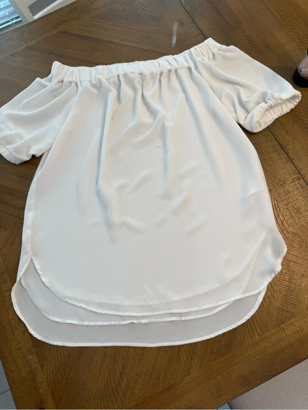 Michael Kors White Off Shoulder Blouse Medium Flowy Peasant Top